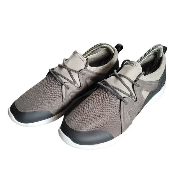 Vionic Women's Sky Storm Active Sneaker  Lace up Everyday Sneakers Size 8.5 - Picture 1 of 11